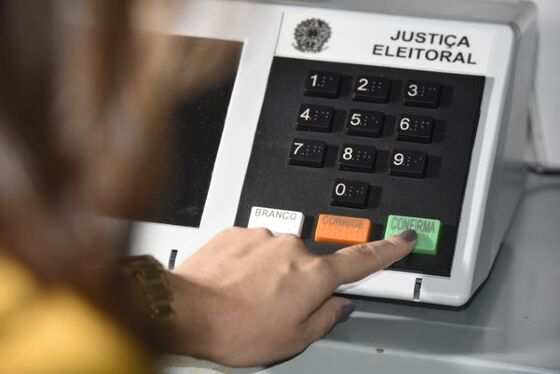 URNAS 10.jpg