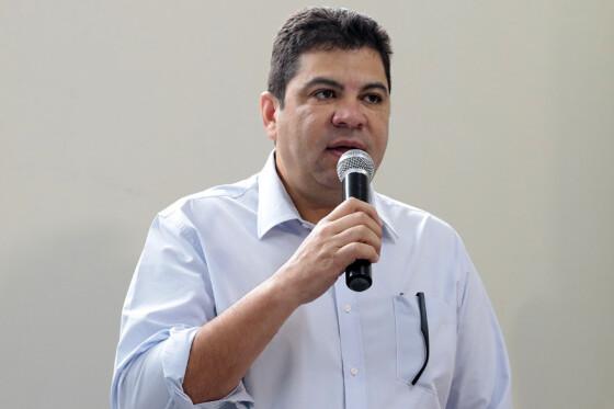 CIDINHO SANTOS- FOTO - Victor Ostetti-MidiaNews.jpg