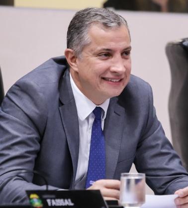 faisal faissal 