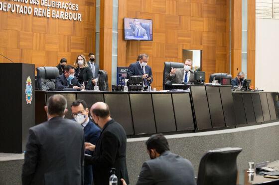 PLENÁRIO - ASSEMBLEIA 5.jpg