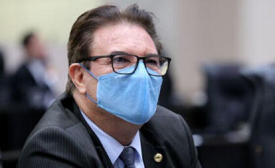 Dr. Gimenez 2.jpg