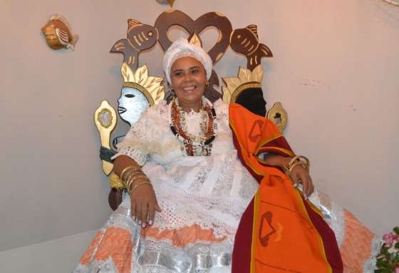 YALORIXÁ.jpg