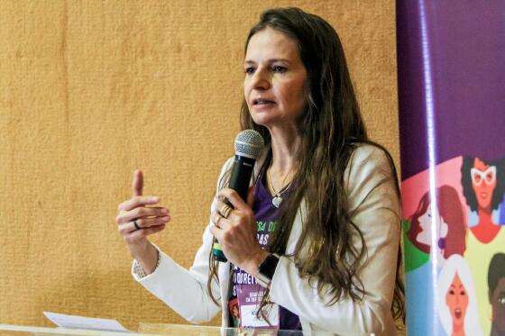 DEFENSORA ROSANA LEITE.jpg