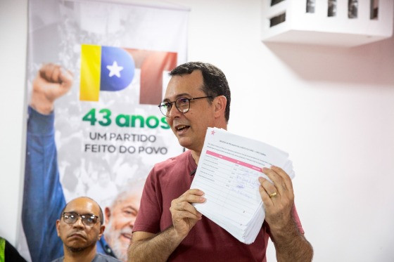 af33c437-fe3c-410d-8aa5-b71c6dfb2548.jpg