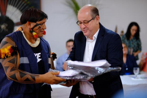 DR EUGÊNIO - ÍNDIOS.jpeg