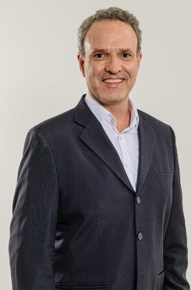 CAIO-PENIDO-1-681x1024.jpg