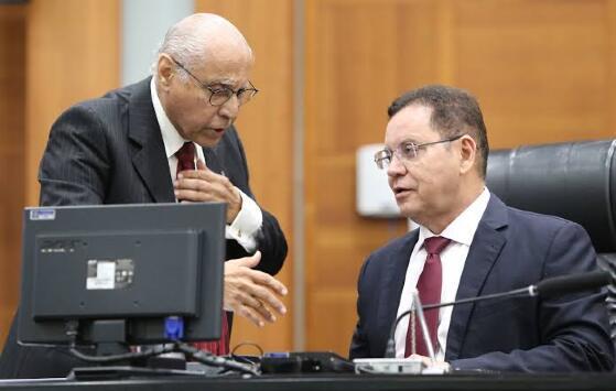 Júlio e Botelho 