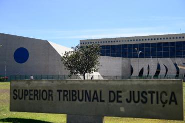Indígena envolvido em atos golpistas tem direito a prisão domiciliar