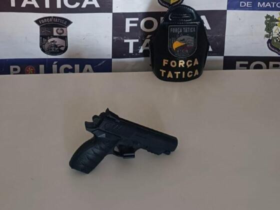 19.08 arma de brinquedo roo (1).jpg