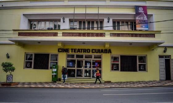 Cine teatro - João Felipe .jpg