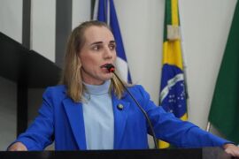 PLs de Katiuscia colocam festas religiosas de bairros no calendário oficial de Cuiabá