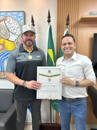 DIEGO E JORGE MARTELLI - PILOTOI DA NASCAR.jpg