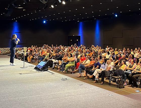 MAYSA LEAO - CAPACITACISMO - TANGARA.jpg