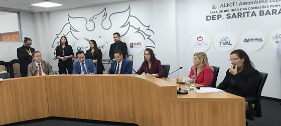 janaina riva- servidores do TJ 2025.jpg