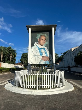 ANA BARROS - BEATIFICAÇAO DE PADRE NAZARENO 2.jpg