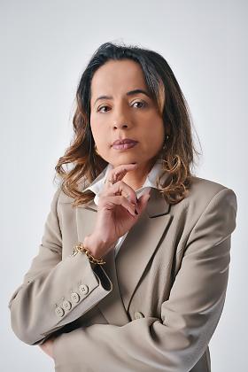 ANA BARROS - ARTIGO ELAINE SIQUEIRA.jpg