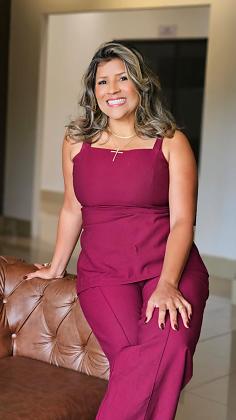 DELEGADA JANNIRA LARANJEIRAS 1.jpg