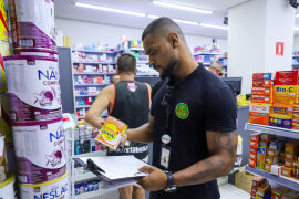 Farmácias de VG são fiscalizadas após proibição de lotes da Nestlé pela Anvisa