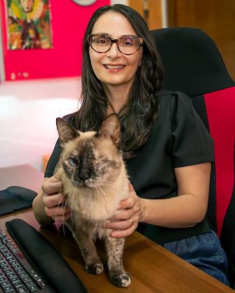 LIVRO - ANIMAIS E MIDIA 2.jpg